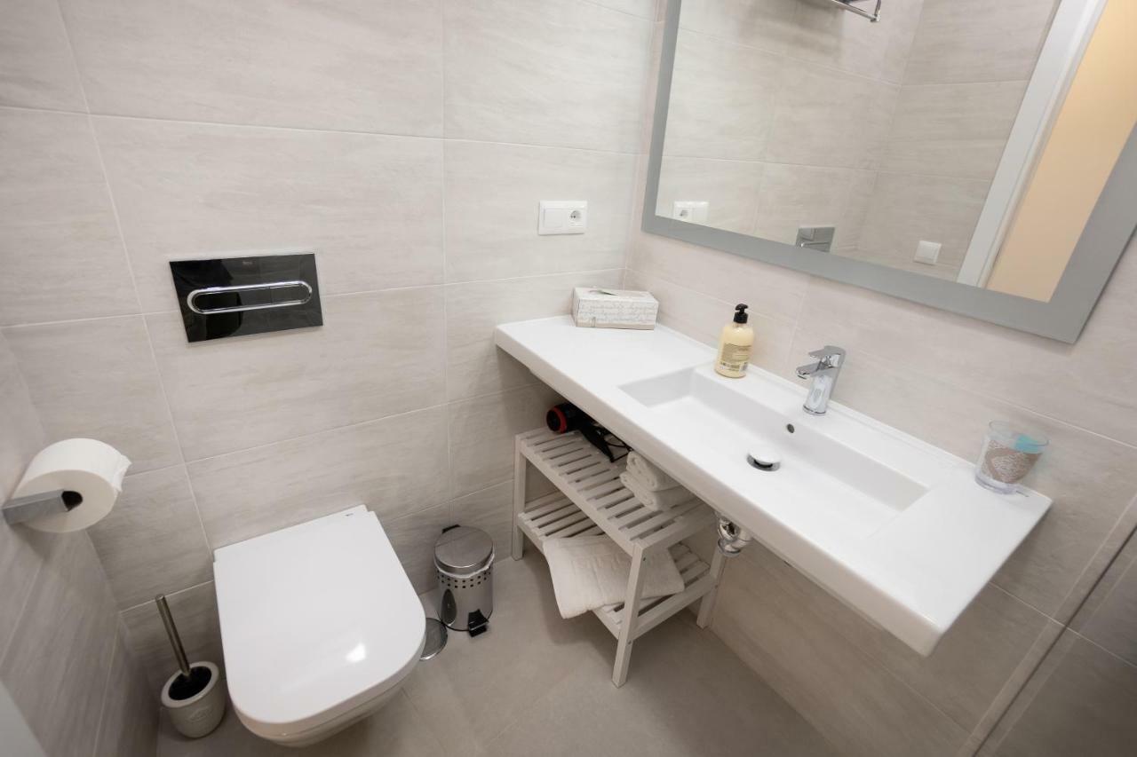 Apartamentos Mombasa 2 Planta Nerja Ngoại thất bức ảnh